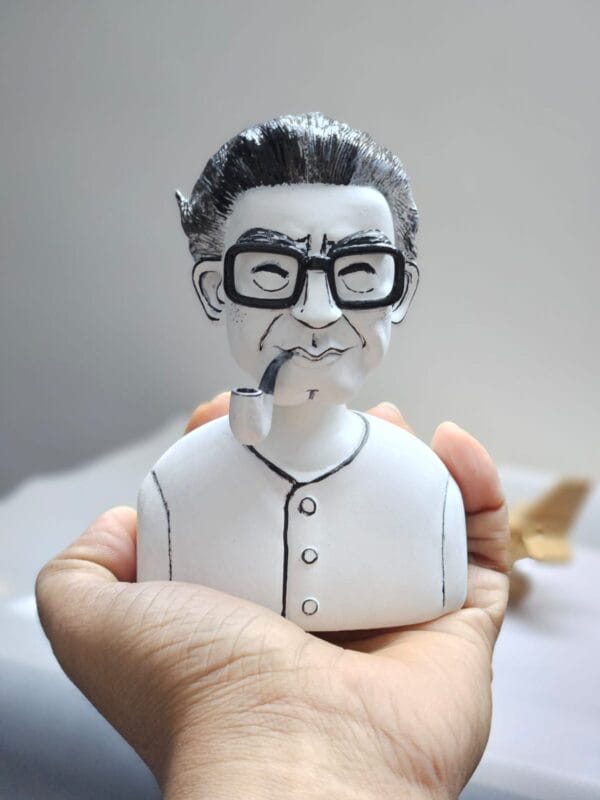 The Maestro | Half bust mini  | Fan Mini by Minicature - Image 3